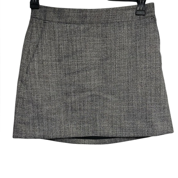 Express High-Rise Tweed Mini Skirt | Black White Gold Woven | Size 4 - Picture 1 of 5